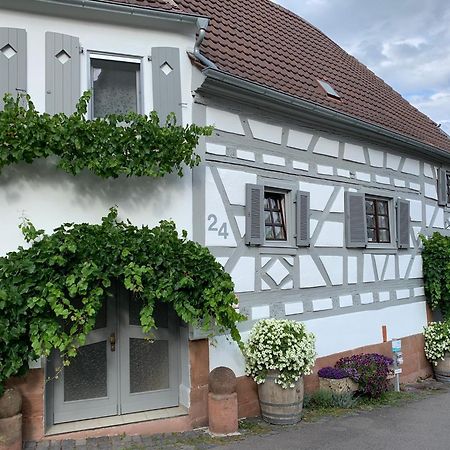 Ferienwohnung Sambachhaus Гляйсцеллен-Гляйсгорбах Екстер'єр фото